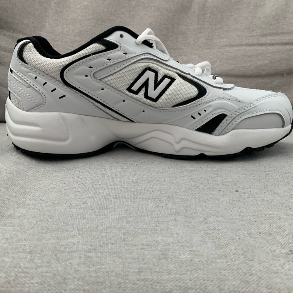 (WMNS) New Balance 452 'White Black', Size 9
